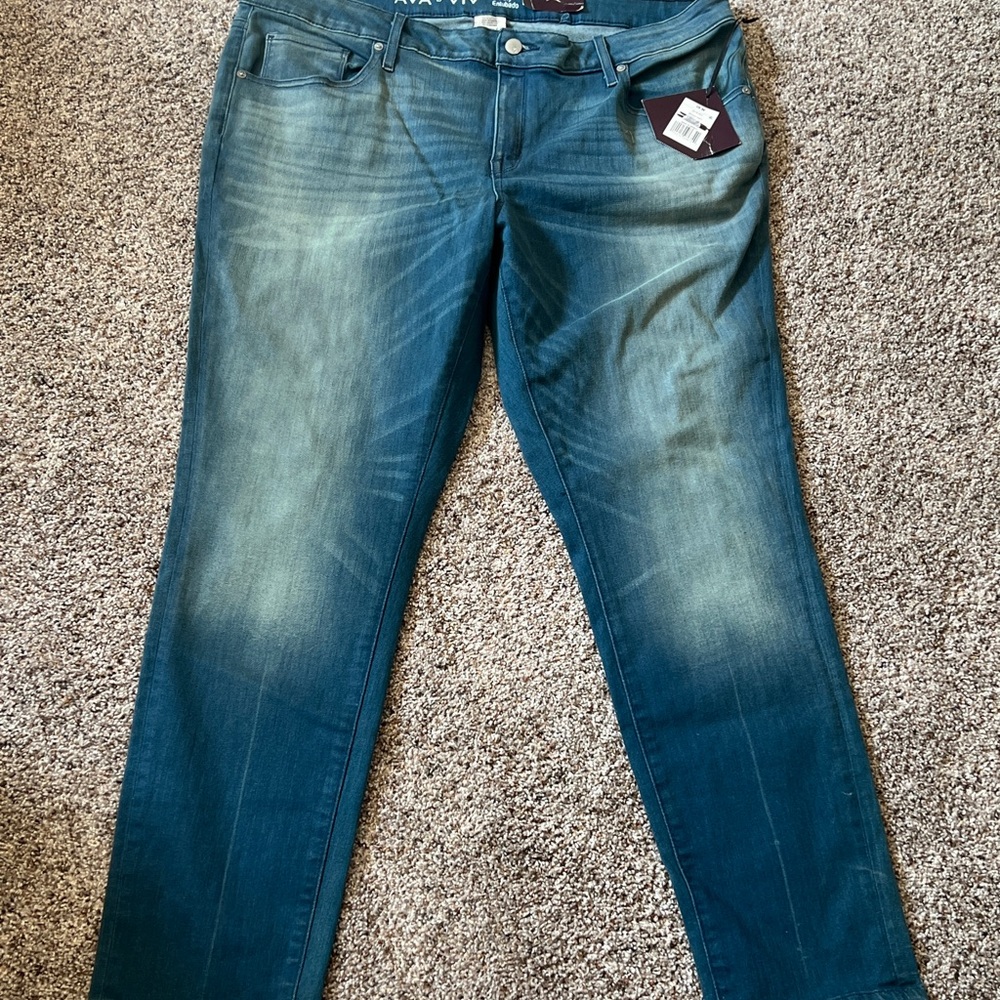 NWT Ava & Viv women’s 18w skinny jeans